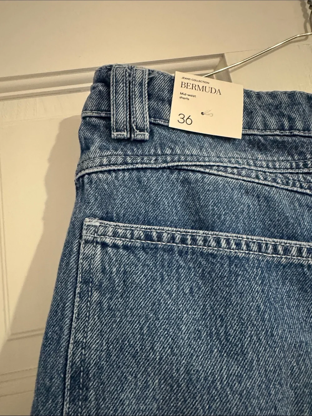 New with tags Mango MNG Denim long Shorts - Medium Blue size 4 US / 36